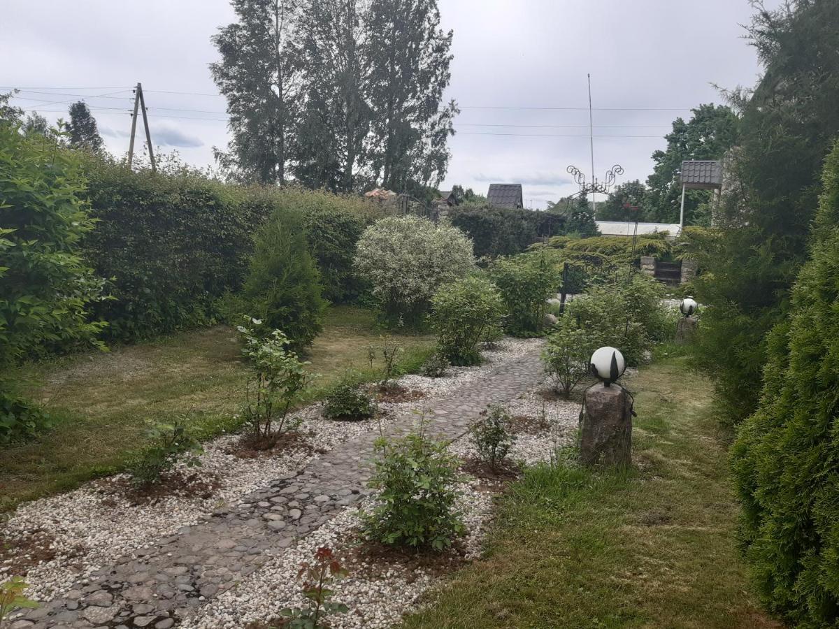 Viesu Nams "Laimes Pakavs" Hotel Straupe Luaran gambar