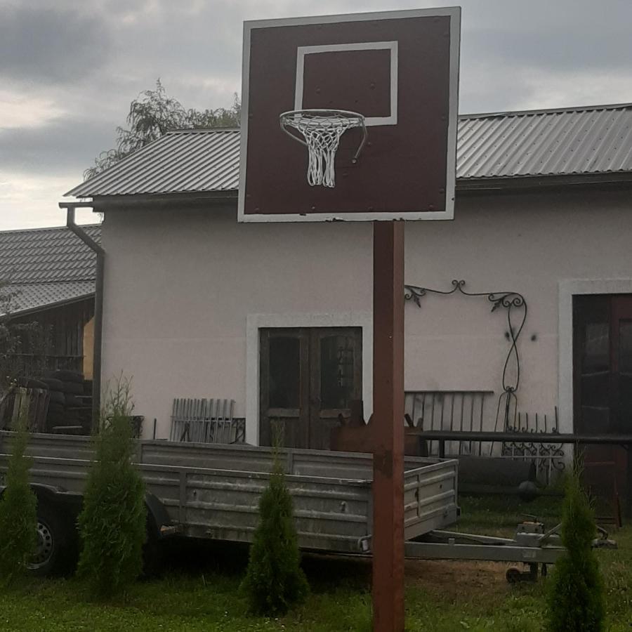 Viesu Nams "Laimes Pakavs" Hotel Straupe Luaran gambar